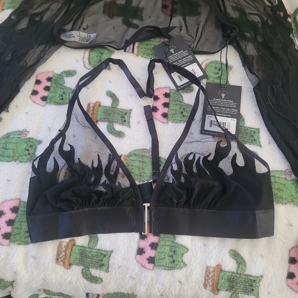 NWT Thistle And Spire 'Smokin Mirrors" Bralette & Shrug